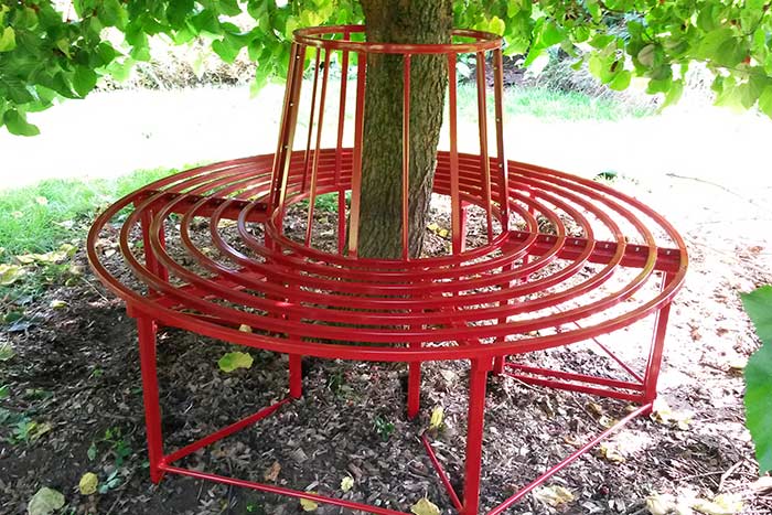 Full circle steel rose Bench