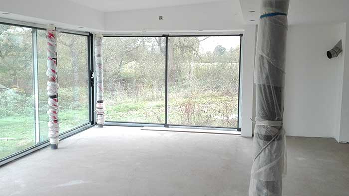 Inside Sun Room showing steelwork with black powder coated steel posts