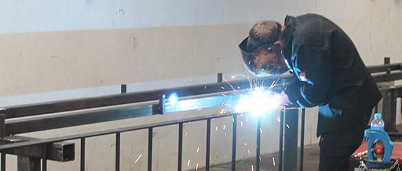 Welding steel in the workshop